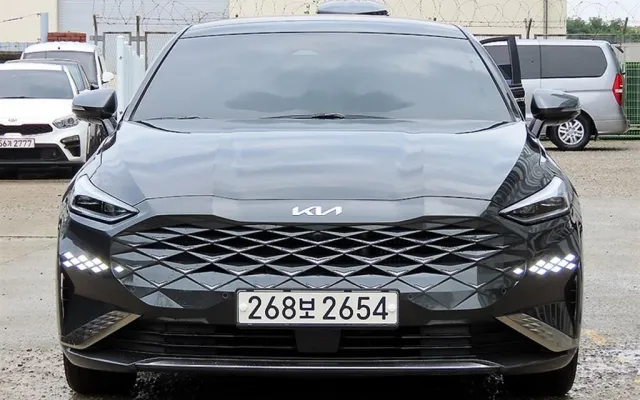뉴K8하이브리드 중고차 K8 하이브리드 시그니처 매물 사진 4 - 2022/05 46,478km